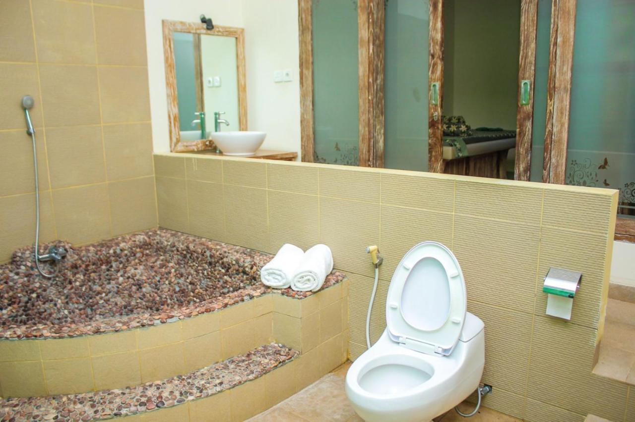 Araminth Guest House And Spa โลวินา ภายนอก รูปภาพ